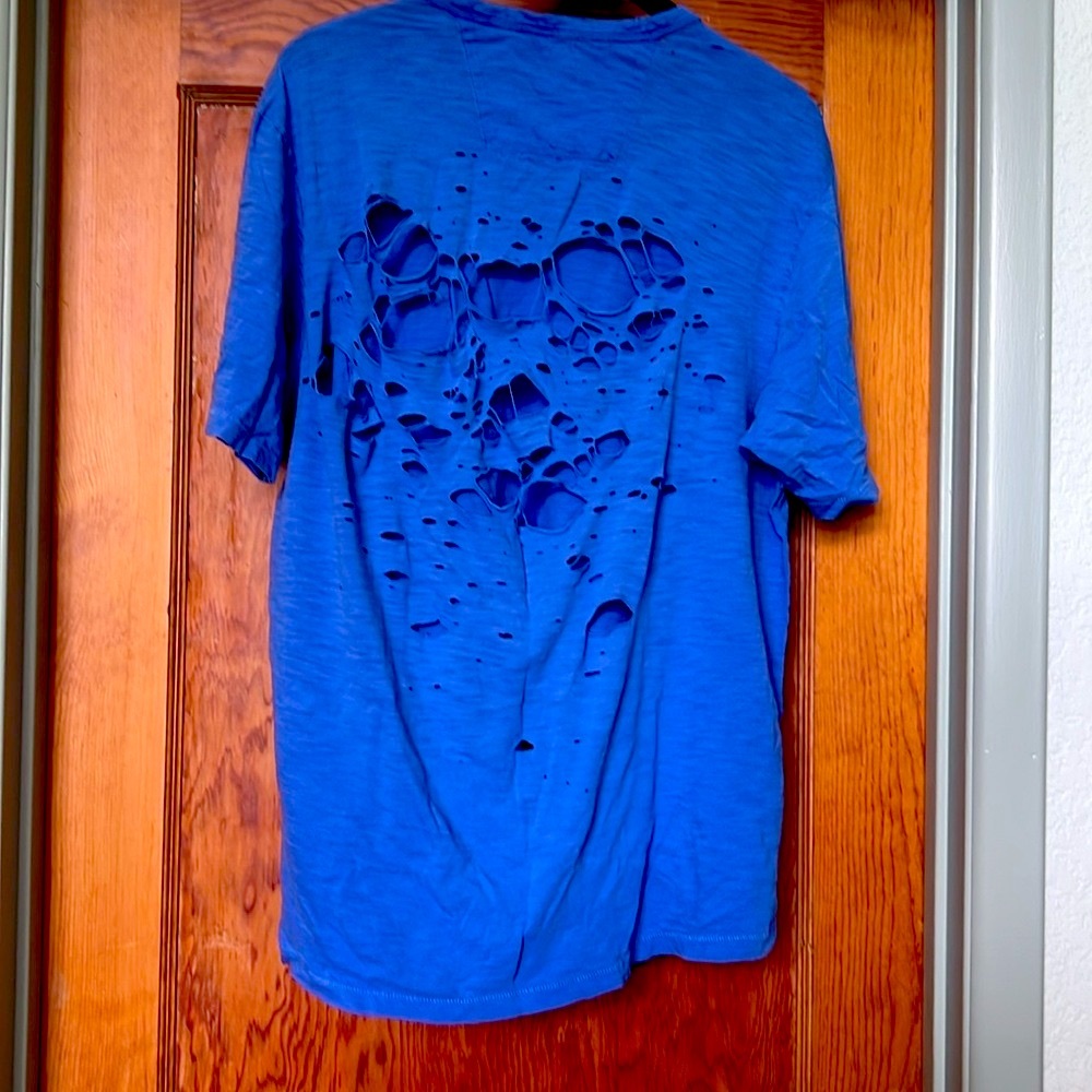 Halloween costume 
Tommy Bahamas T-shirt Vintage Distressed shop wrecked boaters